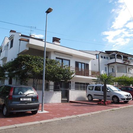 Apartments Villa Materada Donato Porec Esterno foto